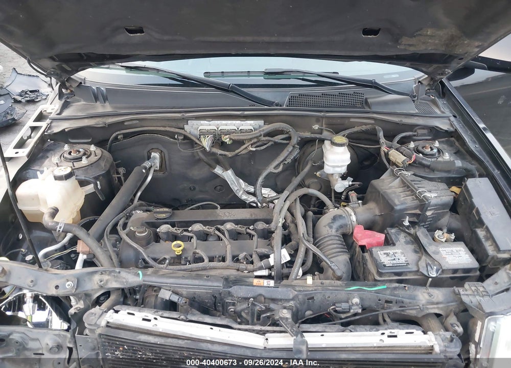 2010 FORD ESCAPE LIMITED VIN: 1FMCU0E73AKD46343