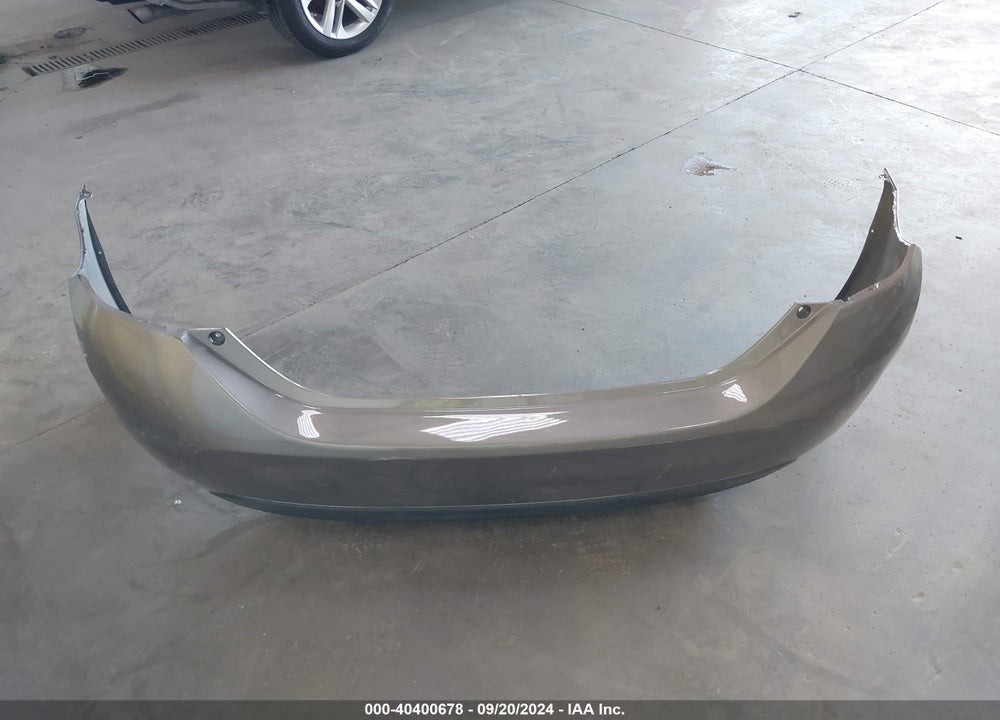 2015 TOYOTA COROLLA LE VIN: 5YFBURHE6FP201367