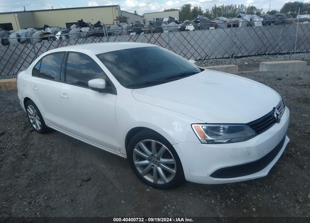 2011 VOLKSWAGEN JETTA 2.5L SE VIN: 3VWDZ7AJ5BM381400