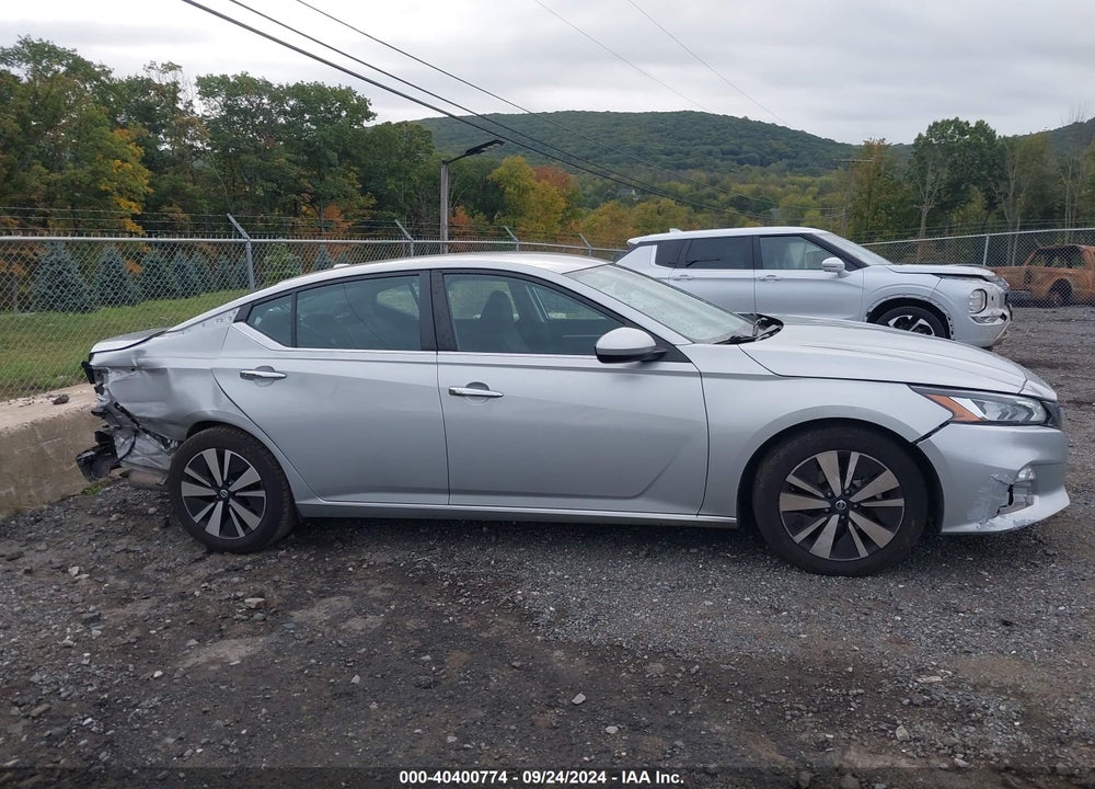 2021 NISSAN ALTIMA SV FWD VIN: 1N4BL4DV5MN316182