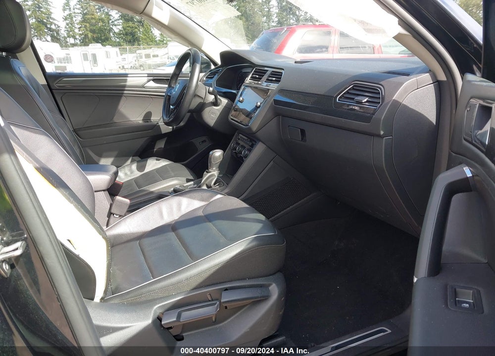 2018 VOLKSWAGEN TIGUAN 2.0T SEL PREMIUM VIN: 3VV4B7AXXJM191765