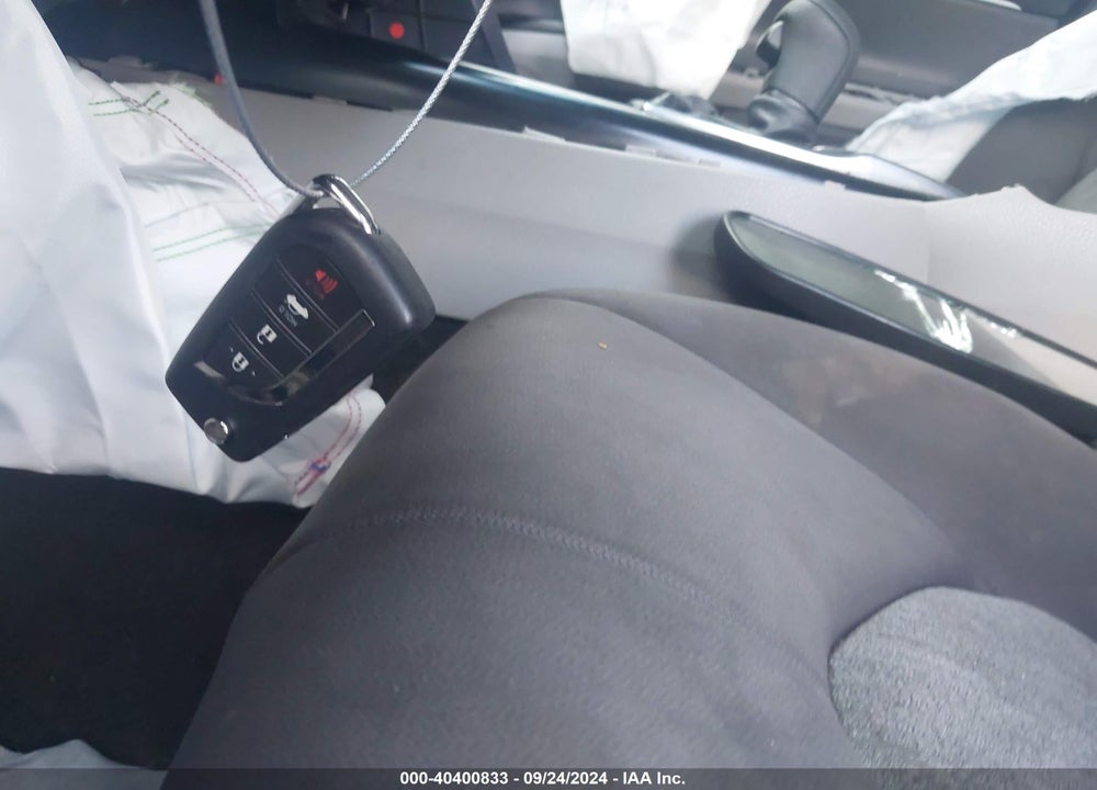 2019 TOYOTA CAMRY LE VIN: 4T1B11HK7KU290486