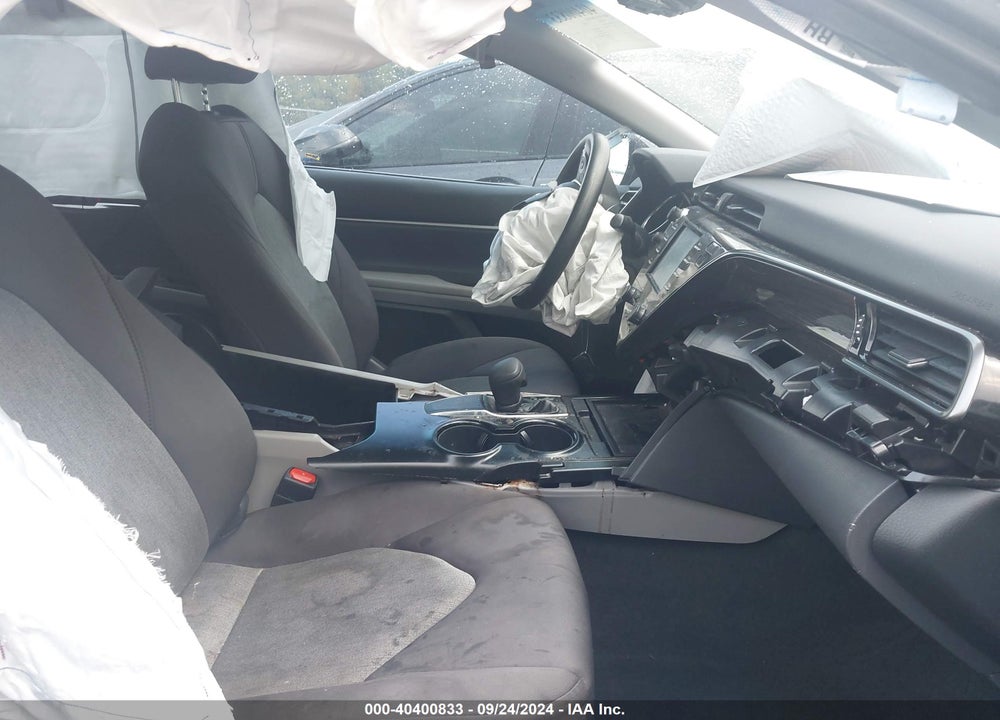 2019 TOYOTA CAMRY LE VIN: 4T1B11HK7KU290486
