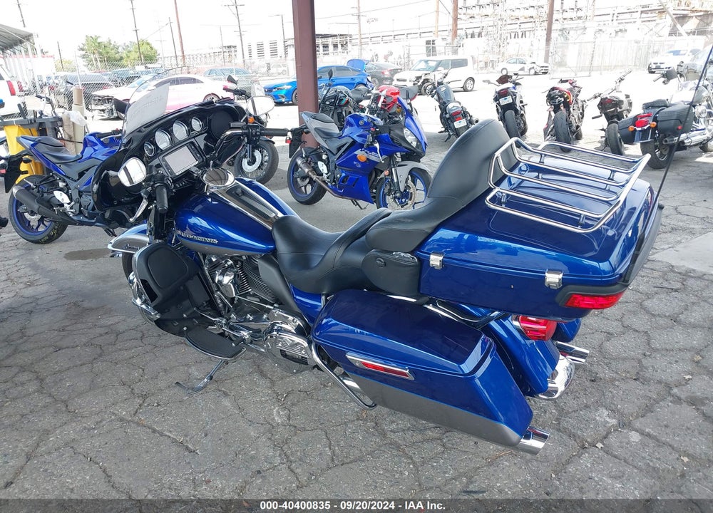 2017 HARLEY-DAVIDSON FLHTK ULTRA LIMITED VIN: 1HD1KED30HB629904