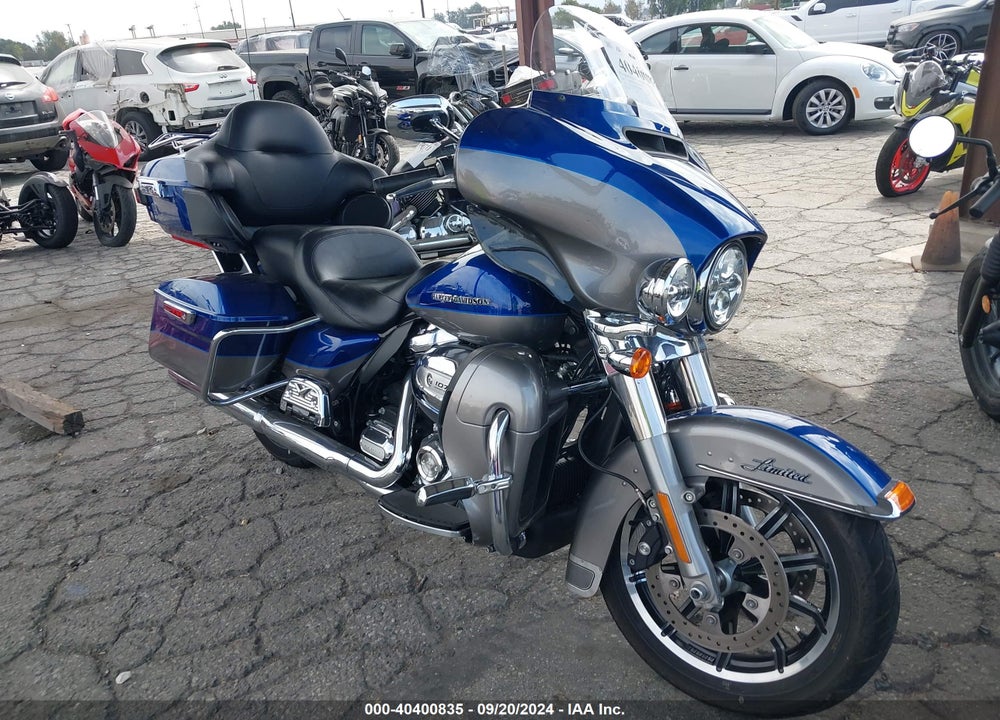 2017 HARLEY-DAVIDSON FLHTK ULTRA LIMITED VIN: 1HD1KED30HB629904