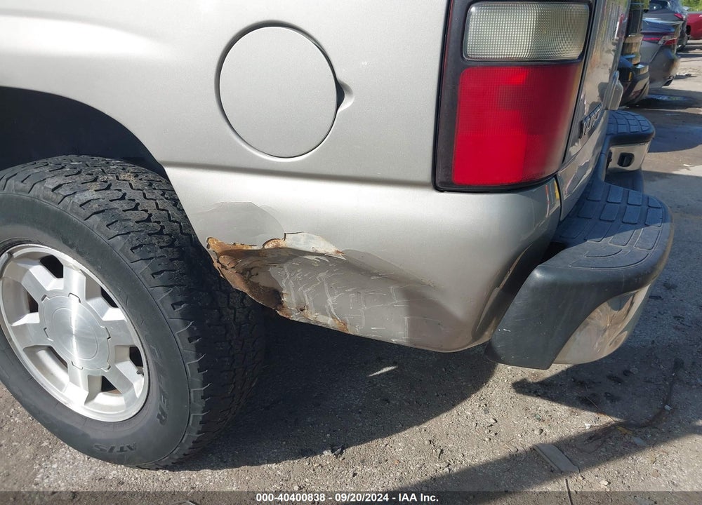 2004 GMC YUKON SLT VIN: 1GKEK13Z04J260323