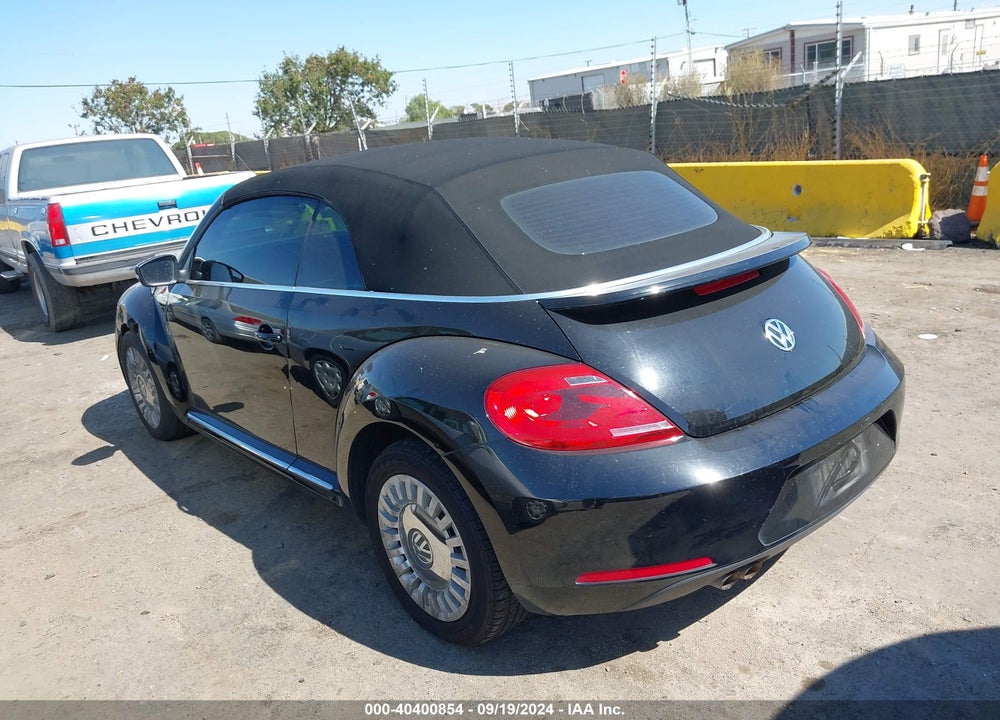 2013 VOLKSWAGEN BEETLE 2.5L VIN: 3VW5P7AT6DM811658