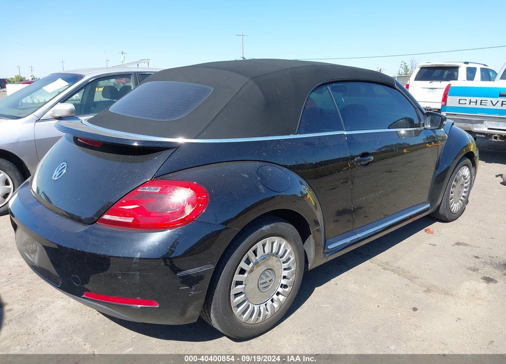 2013 VOLKSWAGEN BEETLE 2.5L VIN: 3VW5P7AT6DM811658
