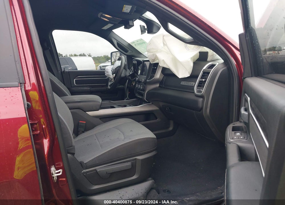 2024 RAM 2500 BIG HORN 4X4 6'4 BOX VIN: 3C6UR5DL8RG262079