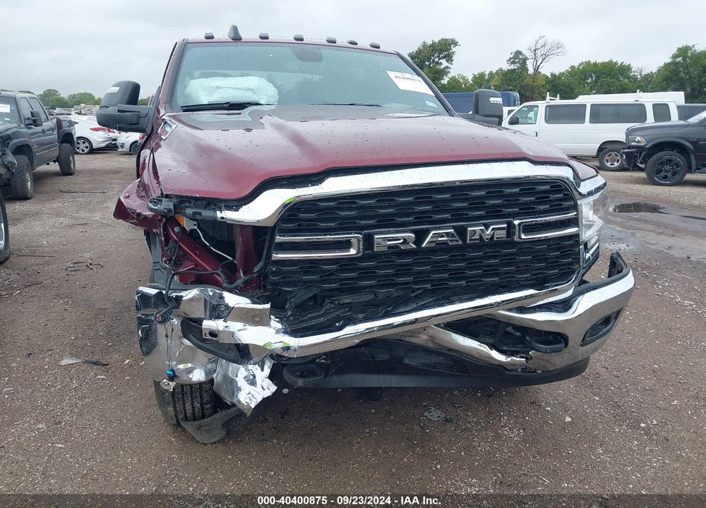 2024 RAM 2500 BIG HORN 4X4 6'4 BOX VIN: 3C6UR5DL8RG262079