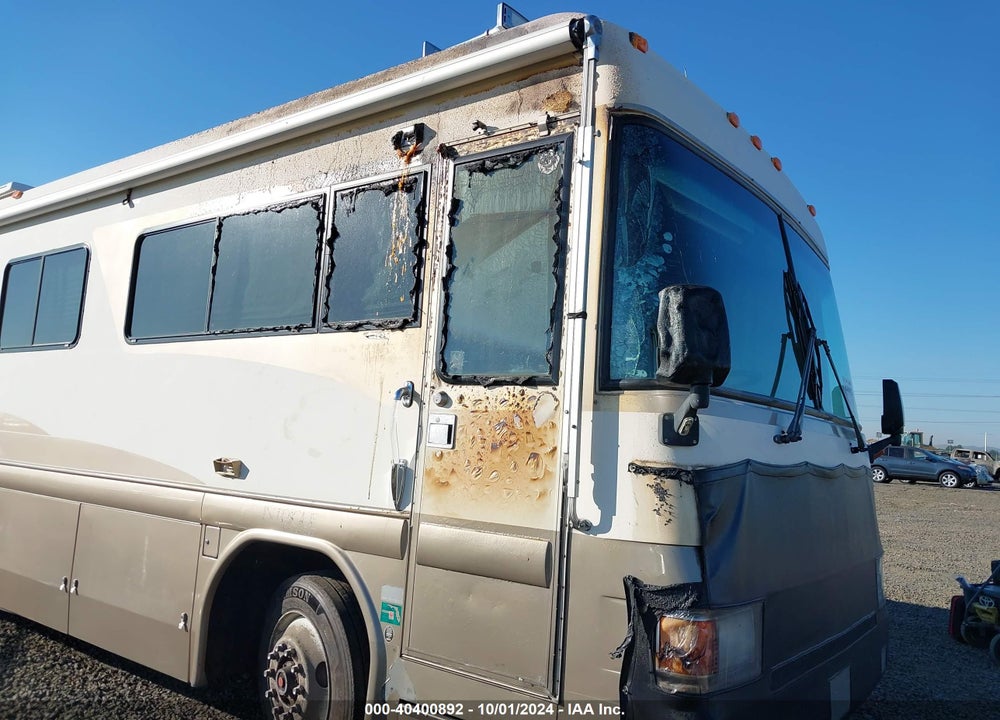 1994 GILLIG INCOMPLETE MOTORHOME CHSS VIN: 46GED1817R1052224