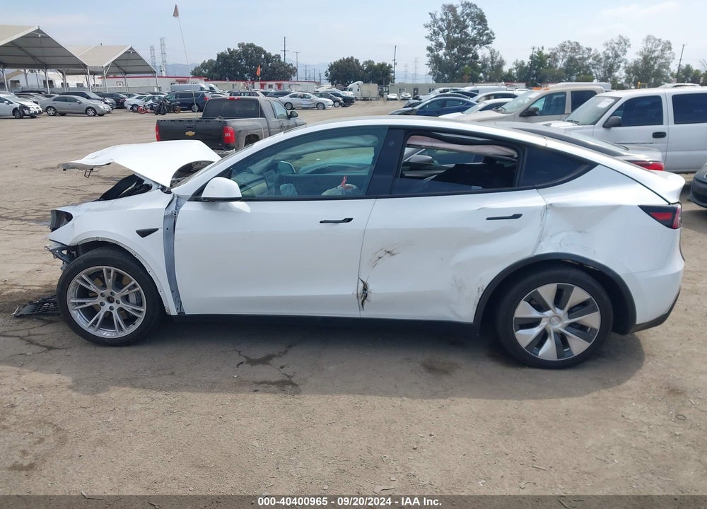 2021 TESLA MODEL Y LONG RANGE DUAL MOTOR ALL-WHEEL DRIVE VIN: 5YJYGDEE5MF305950