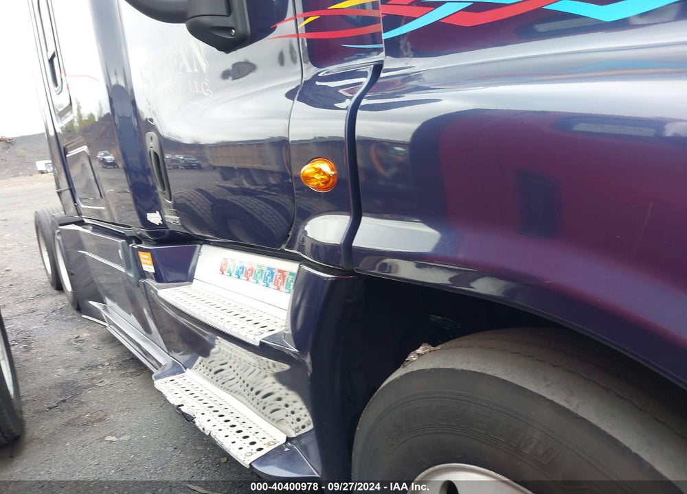 2017 FREIGHTLINER CASCADIA 125 VIN: 3AKJGLDR0HSHU4475