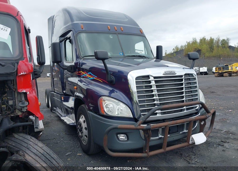 2017 FREIGHTLINER CASCADIA 125 VIN: 3AKJGLDR0HSHU4475