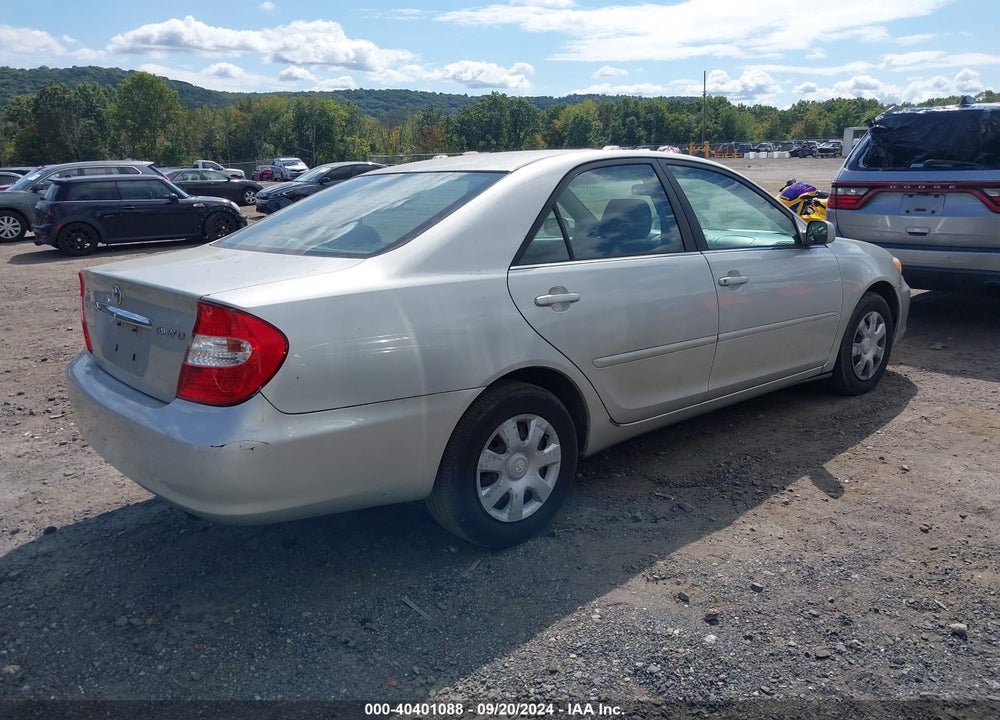 2002 TOYOTA CAMRY LE/SE/XLE VIN: 4T1BE32K92U521977