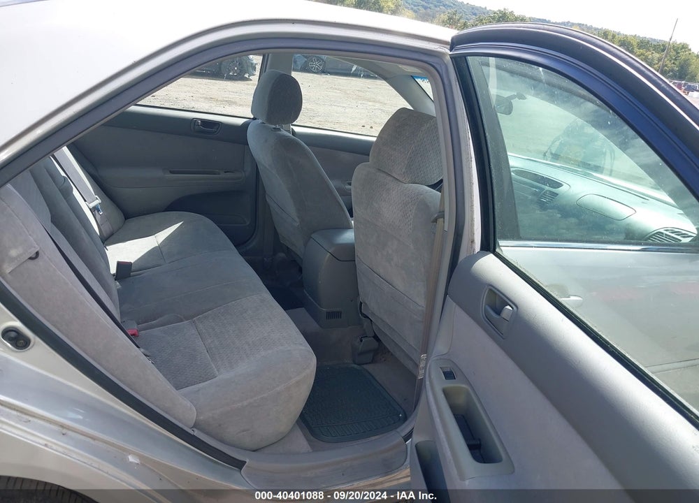 2002 TOYOTA CAMRY LE/SE/XLE VIN: 4T1BE32K92U521977