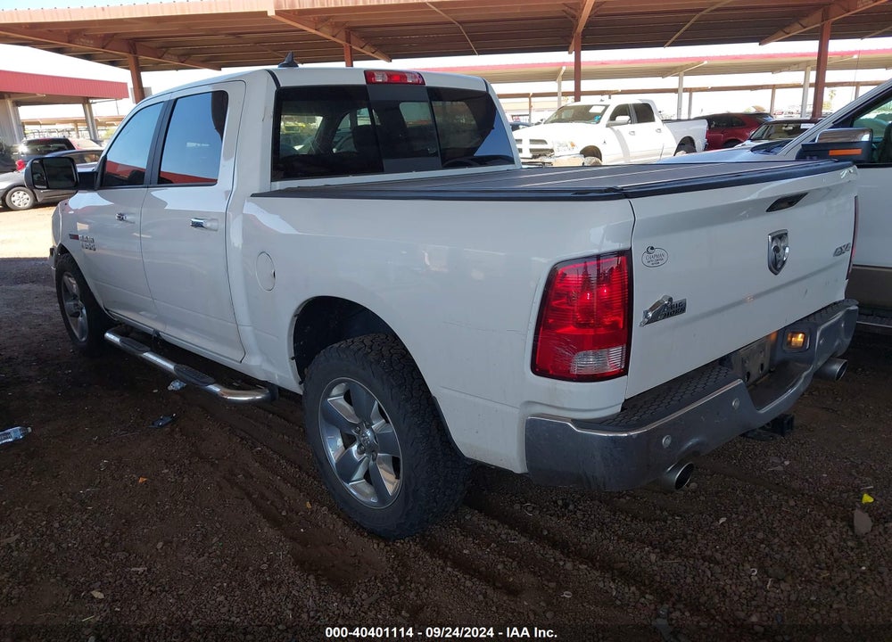 2015 RAM 1500 BIG HORN VIN: 1C6RR7LM7FS550093