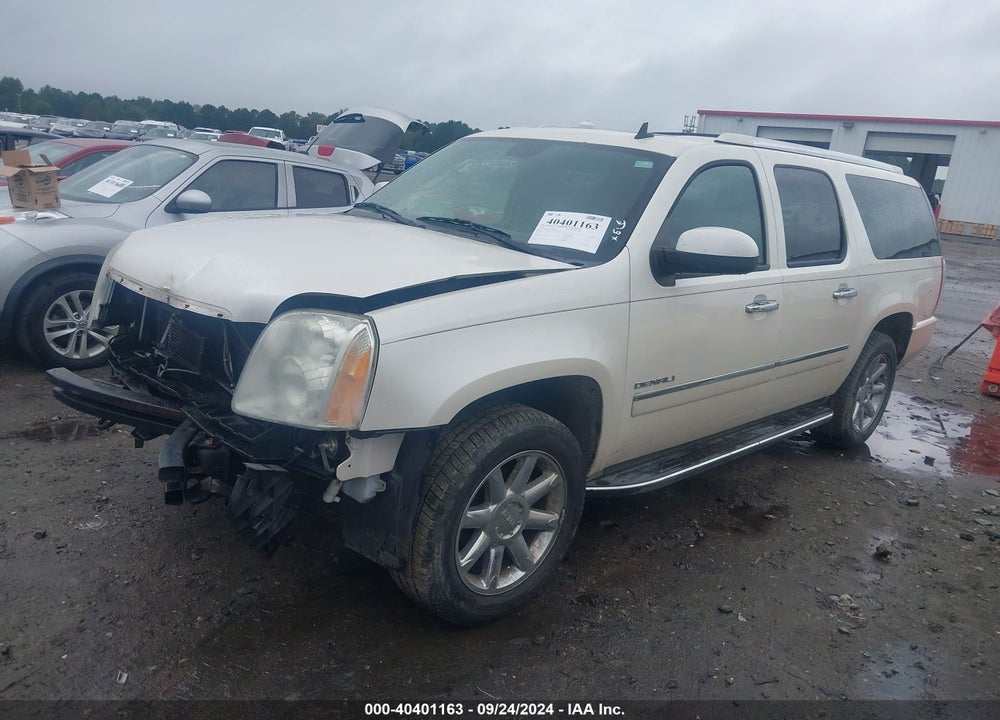 2010 GMC YUKON XL 1500 DENALI VIN: 1GKUKMEF2AR280196