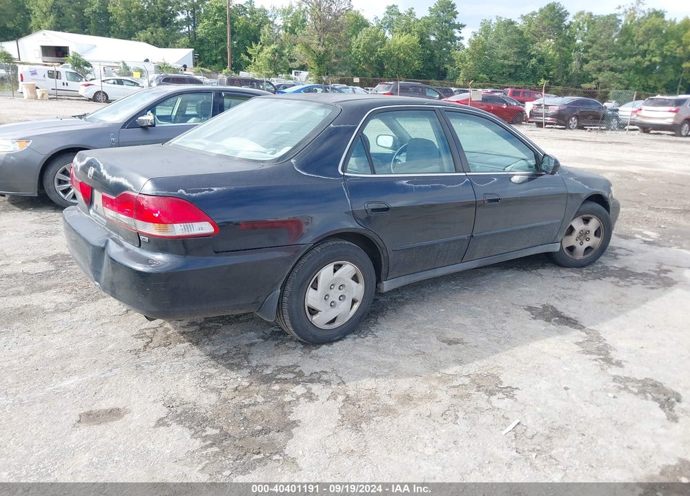 2001 HONDA ACCORD SDN LX VIN: 1HGCG16461A083519