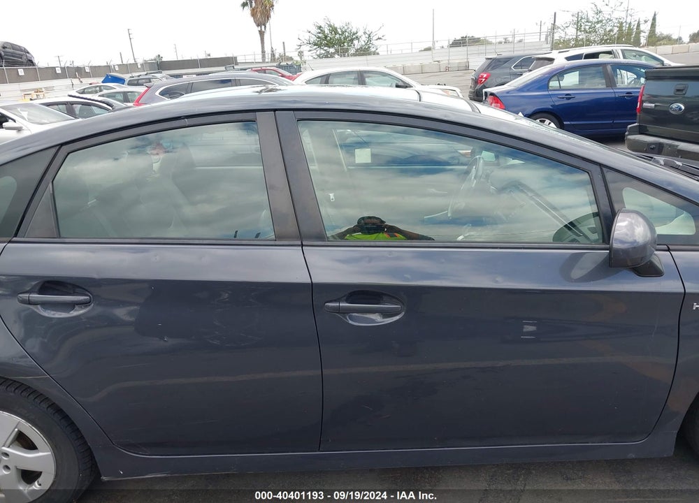 2010 TOYOTA PRIUS IV VIN: JTDKN3DUXA1032877