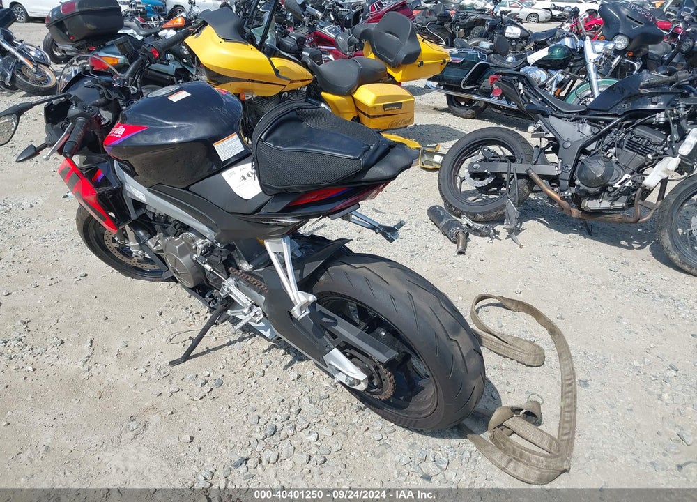 2023 APRILIA TUONO 660 FACTORY VIN: ZD4KSUM08PS000593