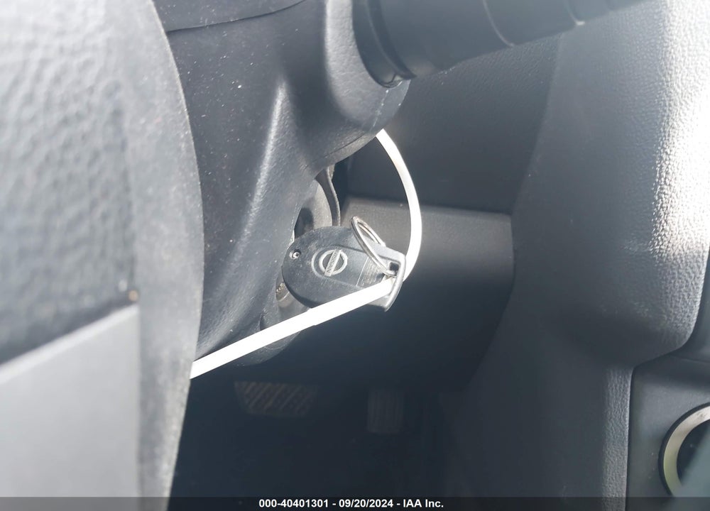 2014 NISSAN ROGUE SELECT S VIN: JN8AS5MT3EW603775