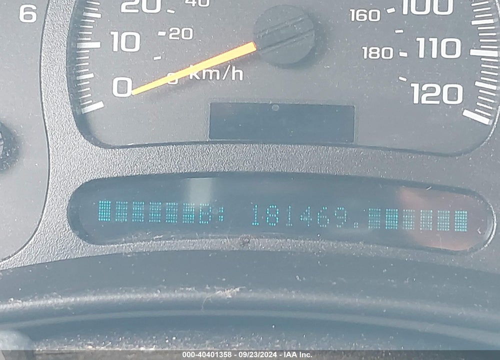2005 GMC YUKON XL 1500 SLT VIN: 3GKEC16Z45G229801