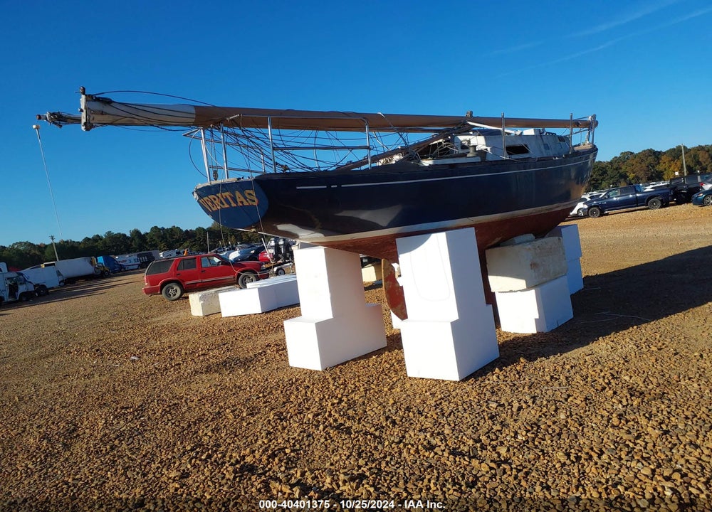 1967 SEAFARER FIBERGLASS YACHT VIN: FLZL4354I967