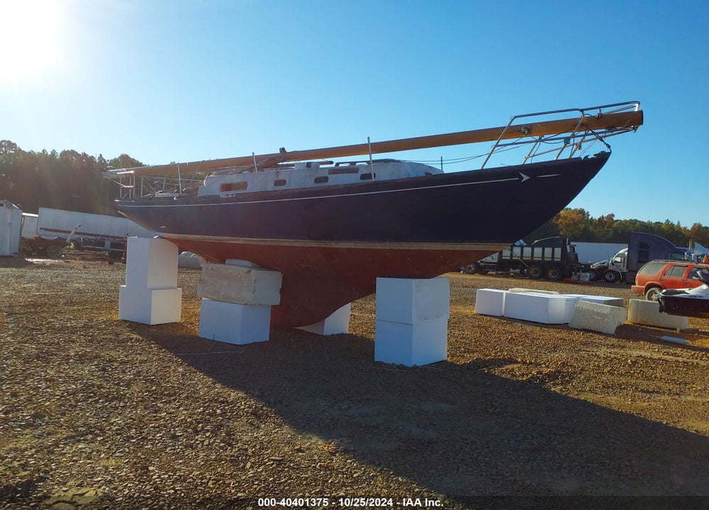 1967 SEAFARER FIBERGLASS YACHT VIN: FLZL4354I967