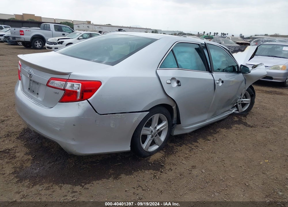 2014 TOYOTA CAMRY SE VIN: 4T1BF1FK1EU815812