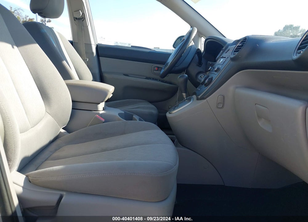 2008 KIA RONDO LX V6 VIN: KNAFG526X87170581