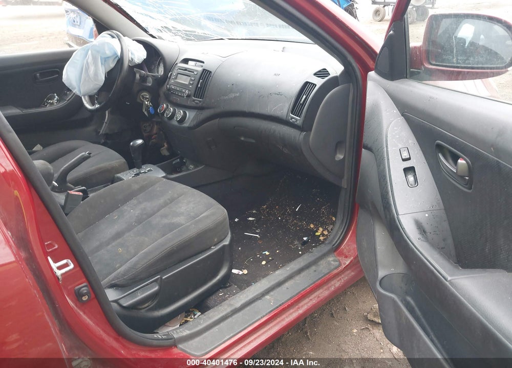 2008 HYUNDAI ELANTRA GLS/SE VIN: KMHDU46D88U517103