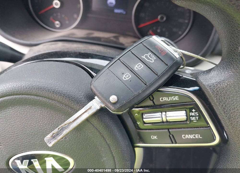 2020 KIA SPORTAGE LX VIN: KNDPMCACXL7666033