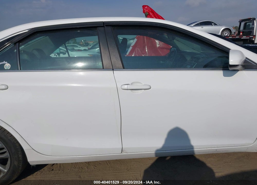 2017 TOYOTA CAMRY SE VIN: 4T1BF1FK8HU370456