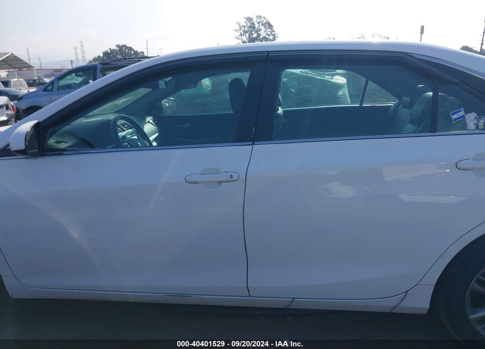 2017 TOYOTA CAMRY SE VIN: 4T1BF1FK8HU370456