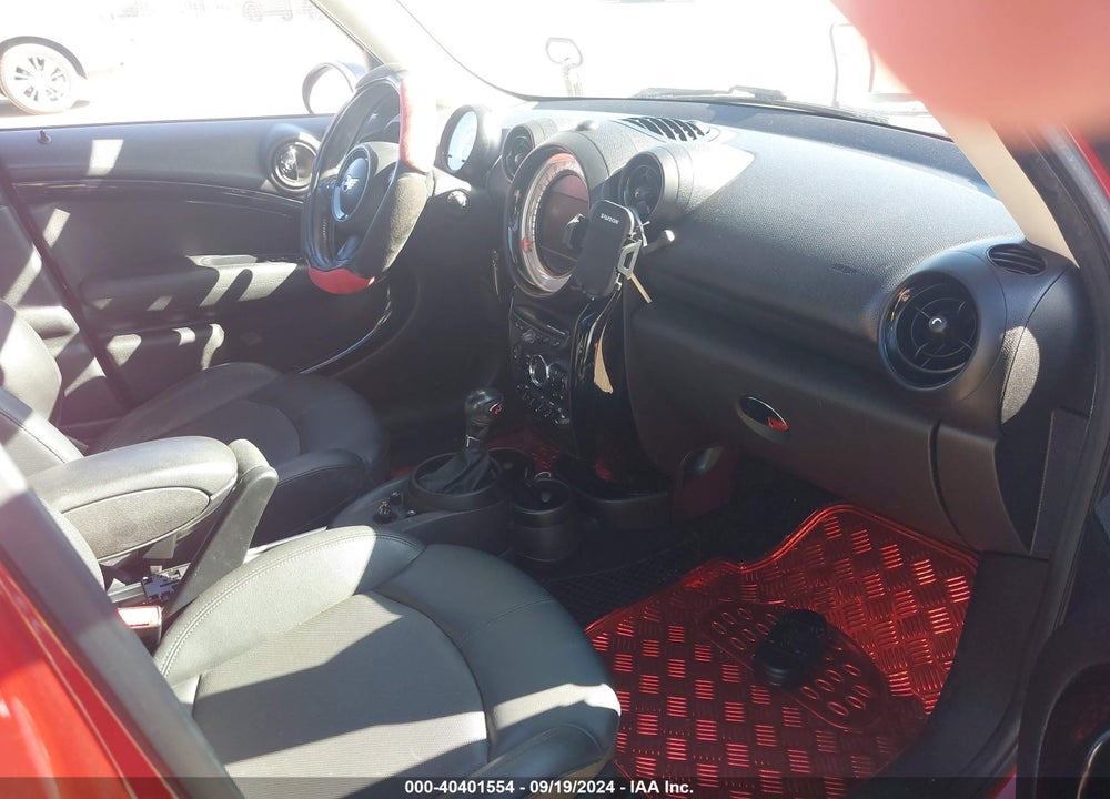 2013 MINI COUNTRYMAN COOPER S VIN: WMWZC5C58DWP32329