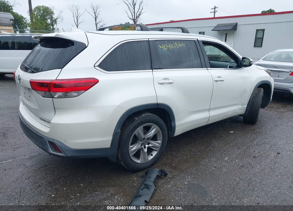 2017 TOYOTA HIGHLANDER VIN: 5TDDZRFH4HS479170