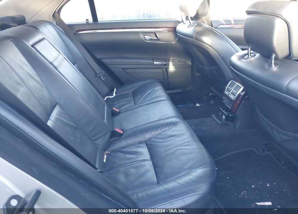 2007 MERCEDES-BENZ S 550 4MATIC VIN: WDDNG86X07A099384