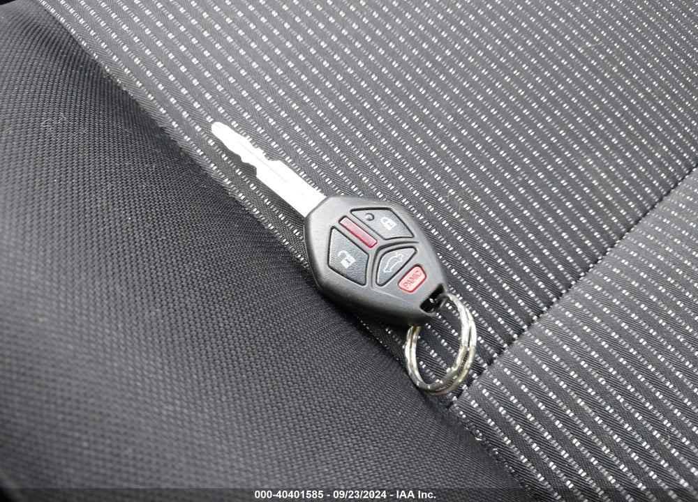 2010 MITSUBISHI LANCER ES VIN: JA32U2FUXAU025502