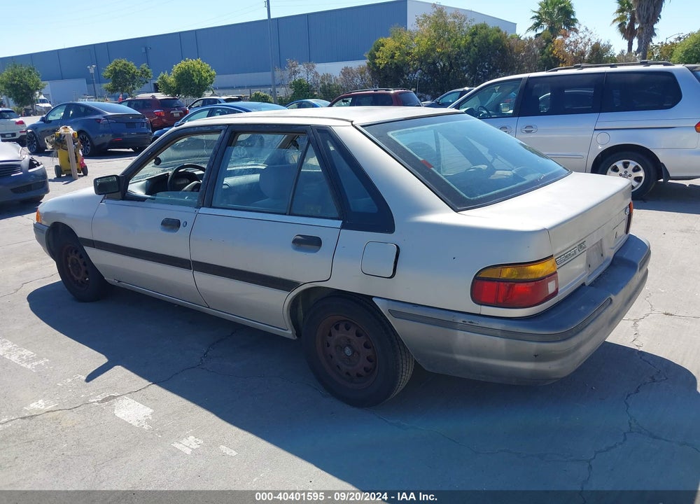 1991 FORD ESCORT LX VIN: 1FAPP14J4MW134554