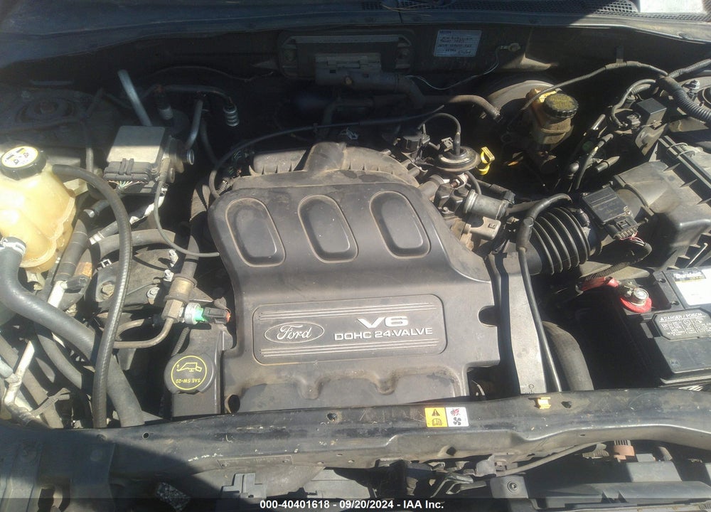 2001 FORD ESCAPE XLT VIN: 1FMYU03131KC36753