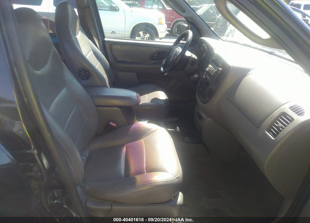 2001 FORD ESCAPE XLT VIN: 1FMYU03131KC36753