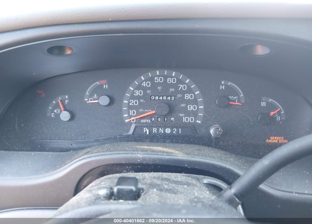 2001 FORD E-350 SUPER DUTY XL/XLT VIN: 1FBSS31L71HB48490
