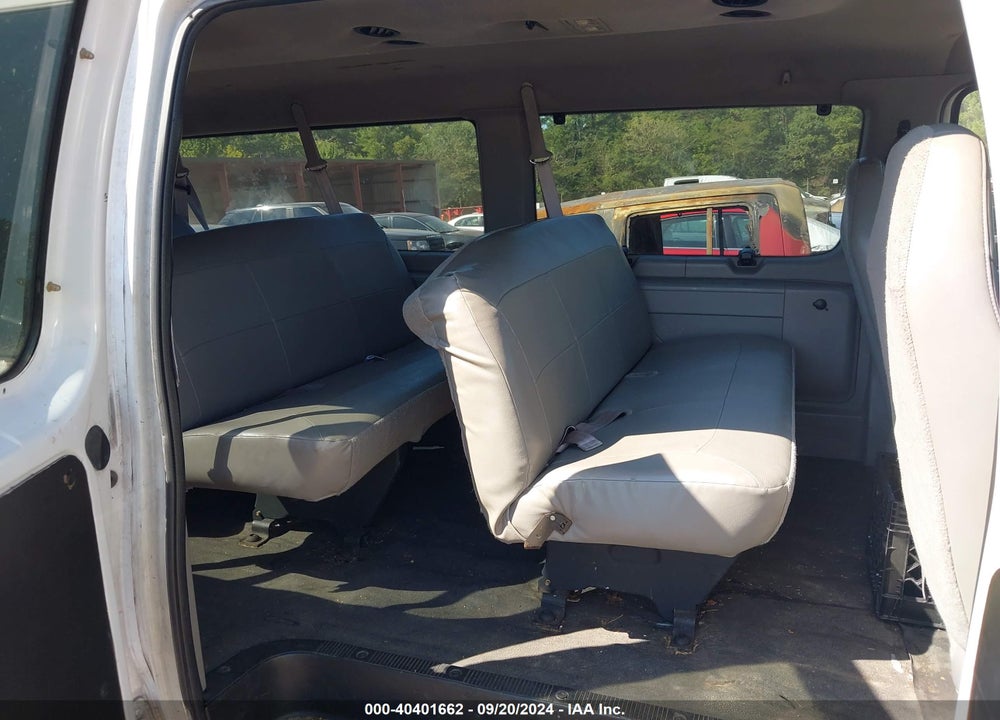 2001 FORD E-350 SUPER DUTY XL/XLT VIN: 1FBSS31L71HB48490