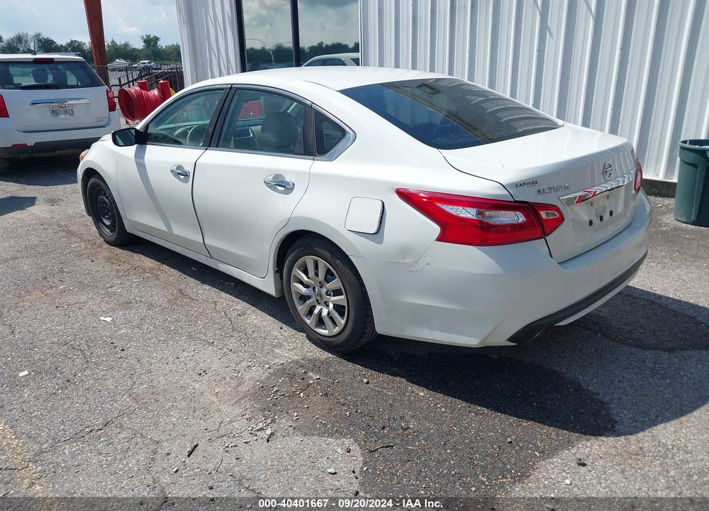 2017 NISSAN ALTIMA VIN: 1N4AL3AP8HN353759