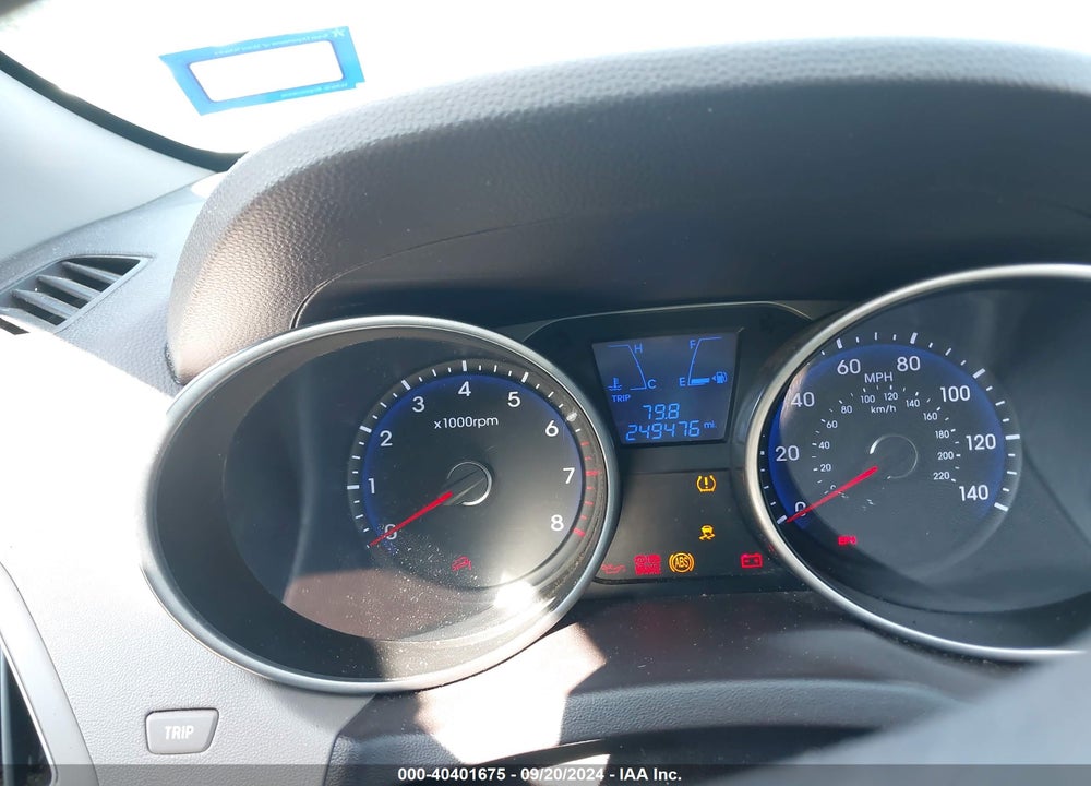 2011 HYUNDAI TUCSON GLS VIN: KM8JU3AC0BU150166
