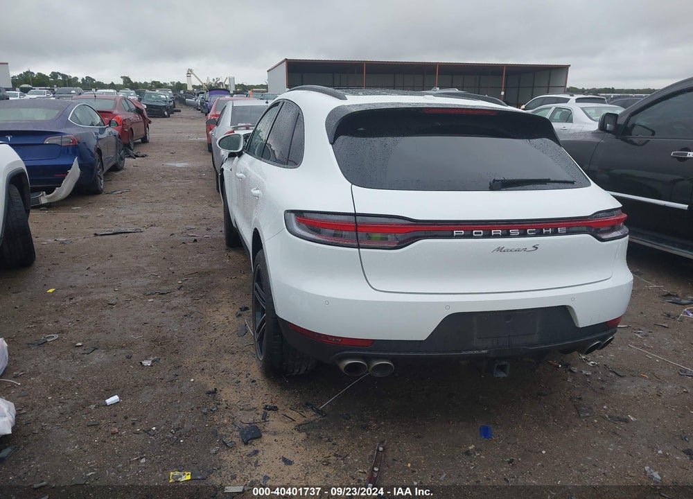 2021 PORSCHE MACAN S VIN: WP1AB2A57MLB38139