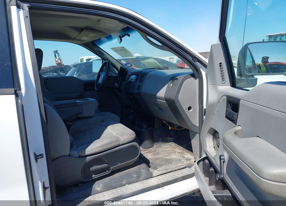 2004 FORD F-150 STX/XL/XLT VIN: 1FTRX14W44NA72626