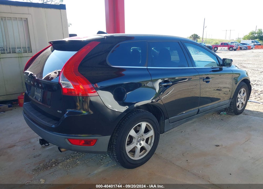 2011 VOLVO XC60 3.2 VIN: YV4940DZ6B2173434