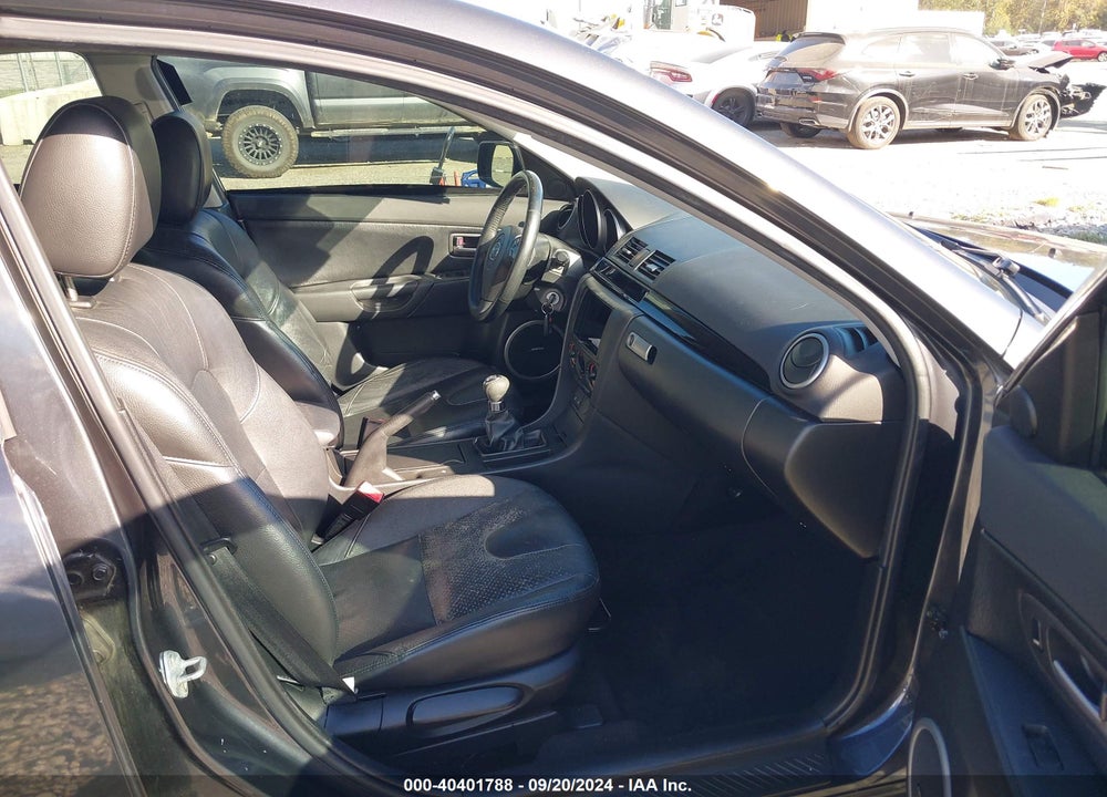 2005 MAZDA 3 SP23 VIN: JM1BK123251291604